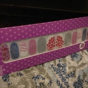 Pop arazzi nail polish stickers